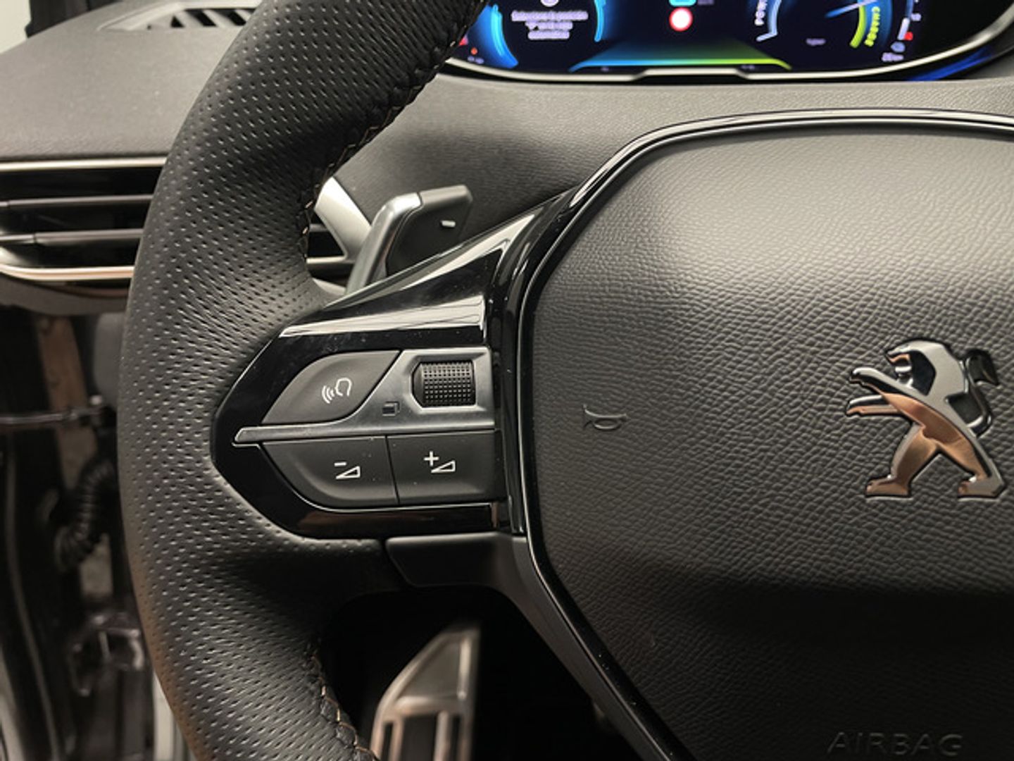 Peugeot 3008 Hybrid 225 GT e-EAT8 165 kW (225 CV)