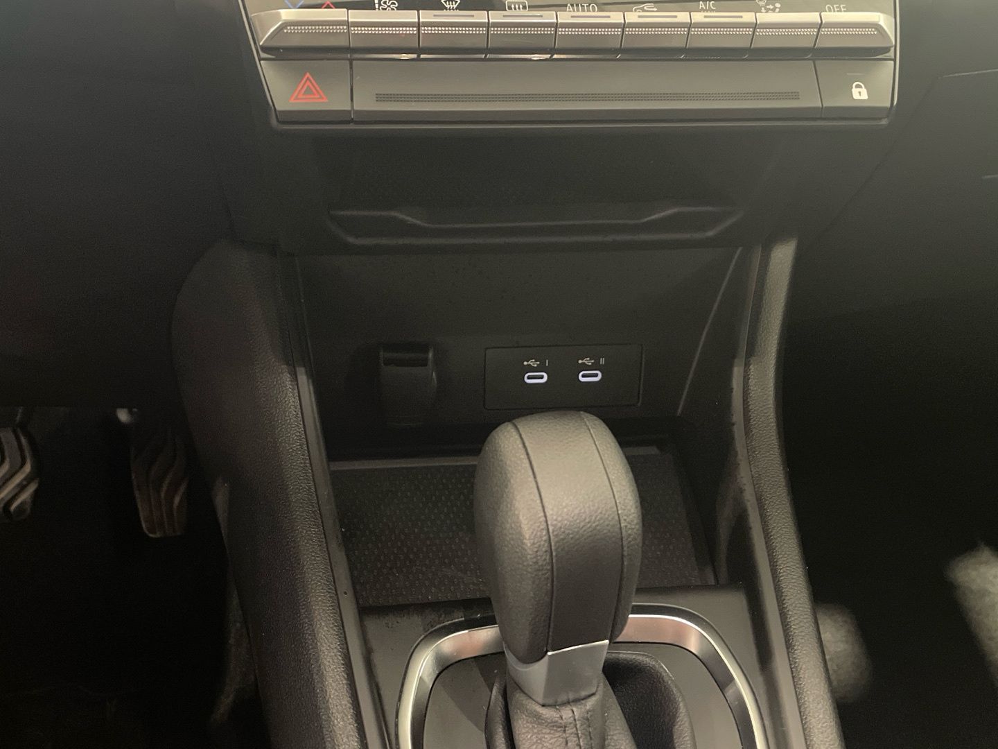 Renault Captur Techno TCe 160 Mild Hybrid EDC 118 kW (160 CV)