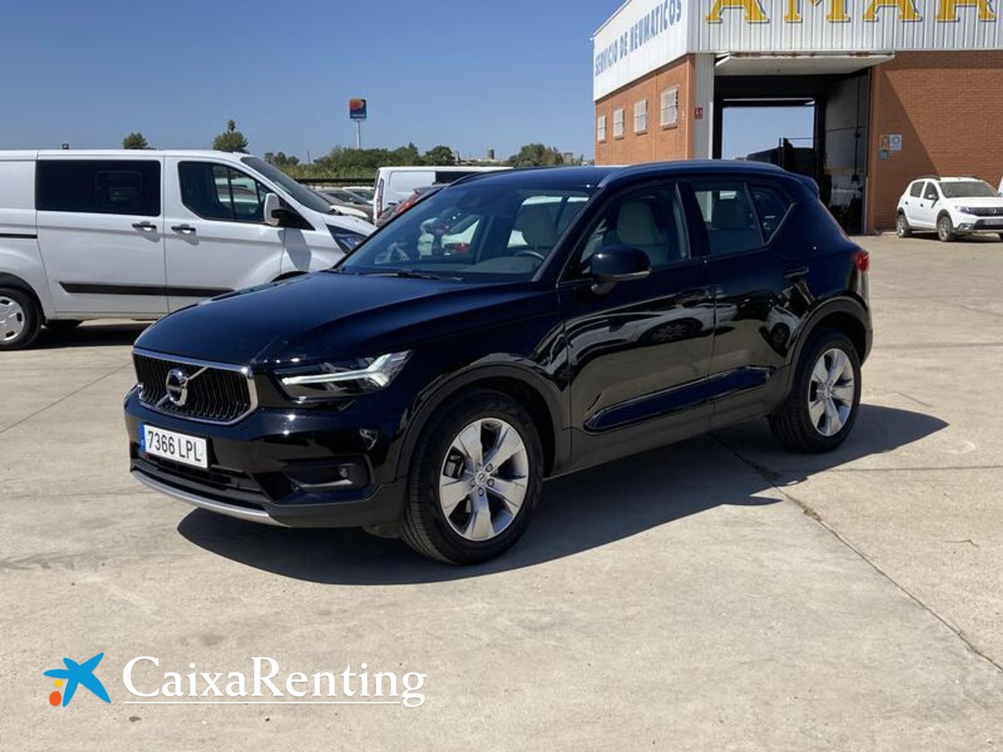 Volvo XC40 T2 Momentum Pro 95 kW (129 CV) Negro All Terrain / Pick-up