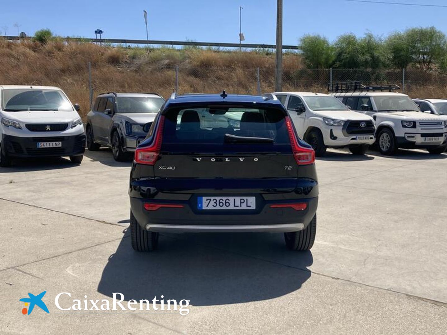 Volvo XC40 T2 Momentum Pro 95 kW (129 CV)