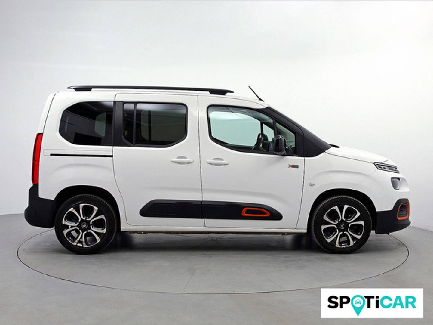 Citroen Berlingo BlueHDi 100 S&S Talla M Shine 75 kW (102 CV)