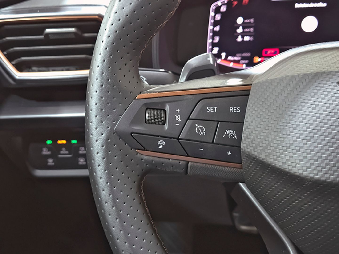 CUPRA León 1.5 eTSI DSG 110 kW (150 CV)