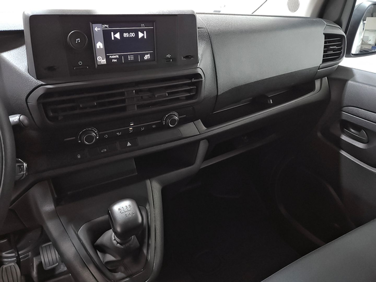 Peugeot Expert Furgon BlueHDi 120 S&S Standard 88 kW (120 CV)