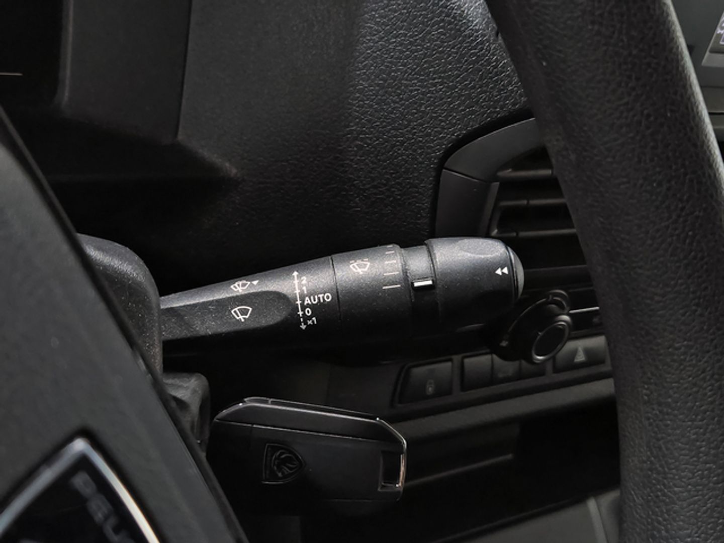 Peugeot Expert Furgon BlueHDi 120 S&S Standard 88 kW (120 CV)
