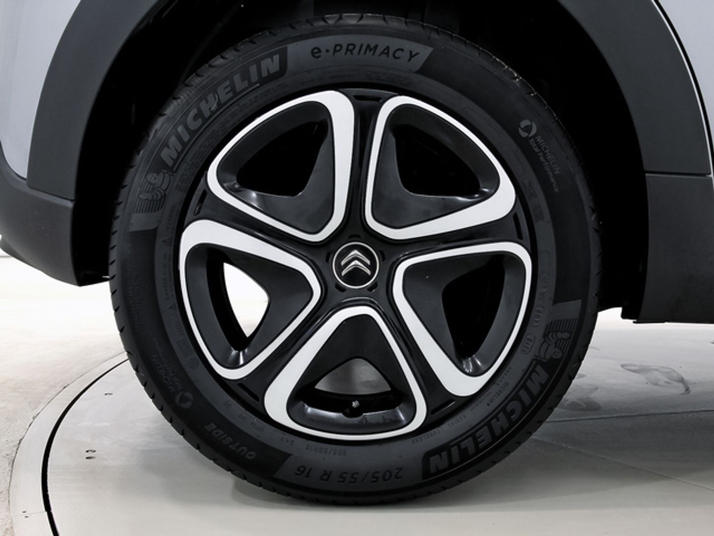 Citroen C3 PureTech 83 Plus 61 kW (83 CV)