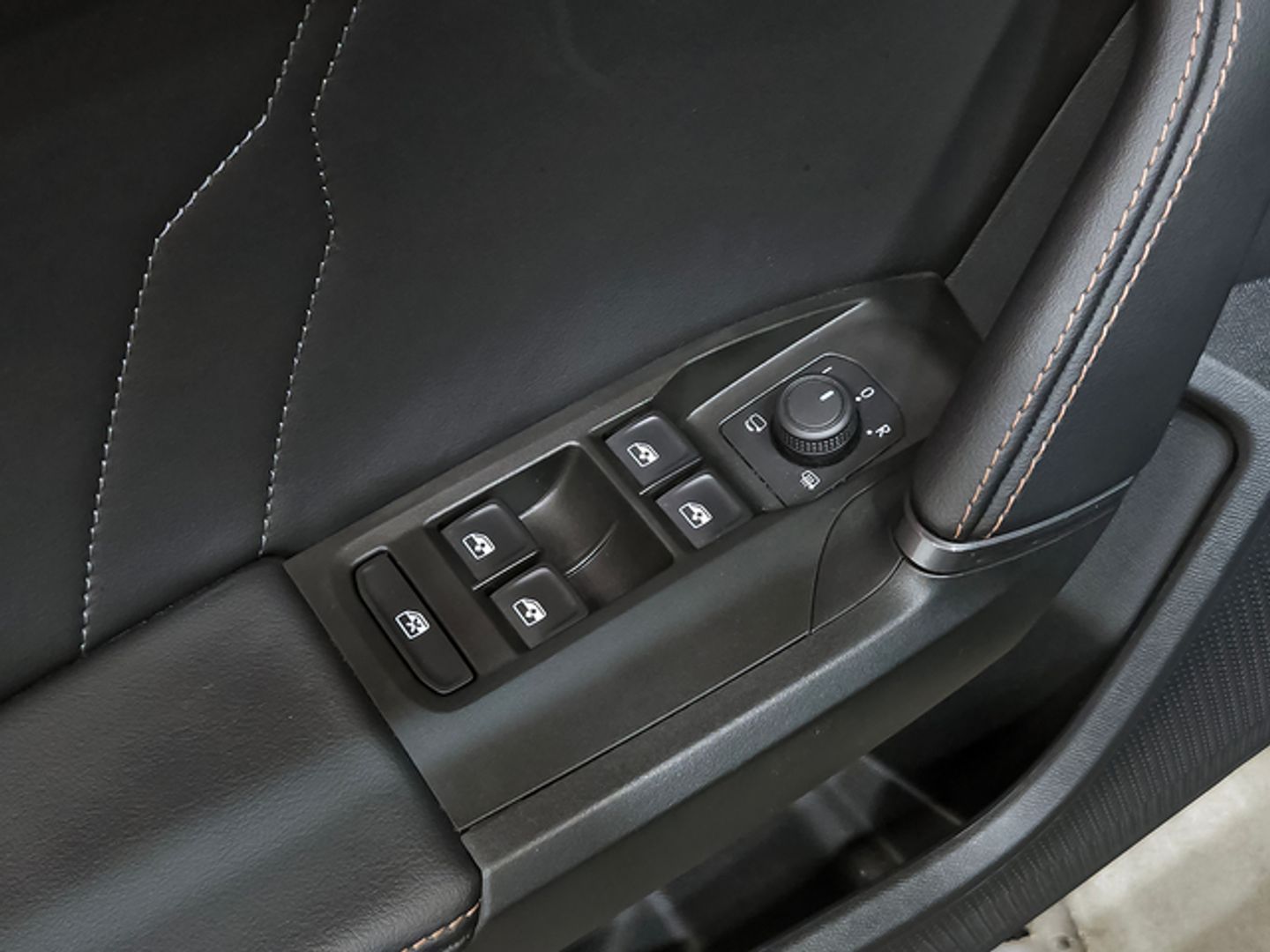 CUPRA León 1.5 eTSI DSG 110 kW (150 CV)
