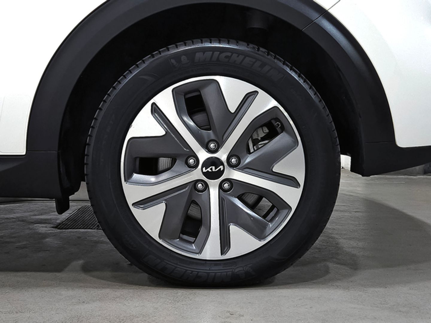 Kia e-Niro Drive 100 kW (136 CV)