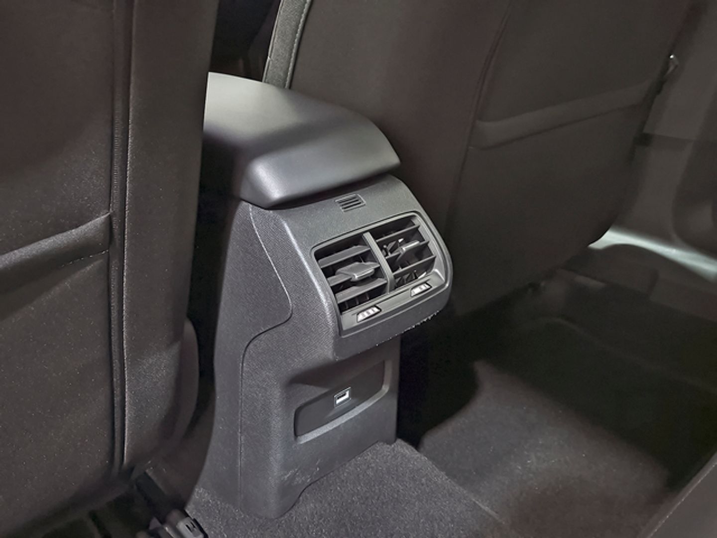 Citroen C4 PureTech 130 S&S 6v Feel Pack EAT8 96 kW (130 CV)