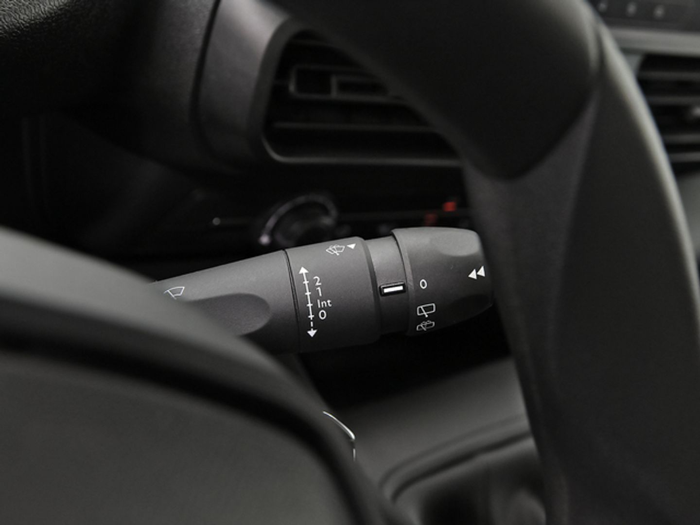 Peugeot Rifter BlueHDi 100 Active Pack Standard 73 kW (100 CV)