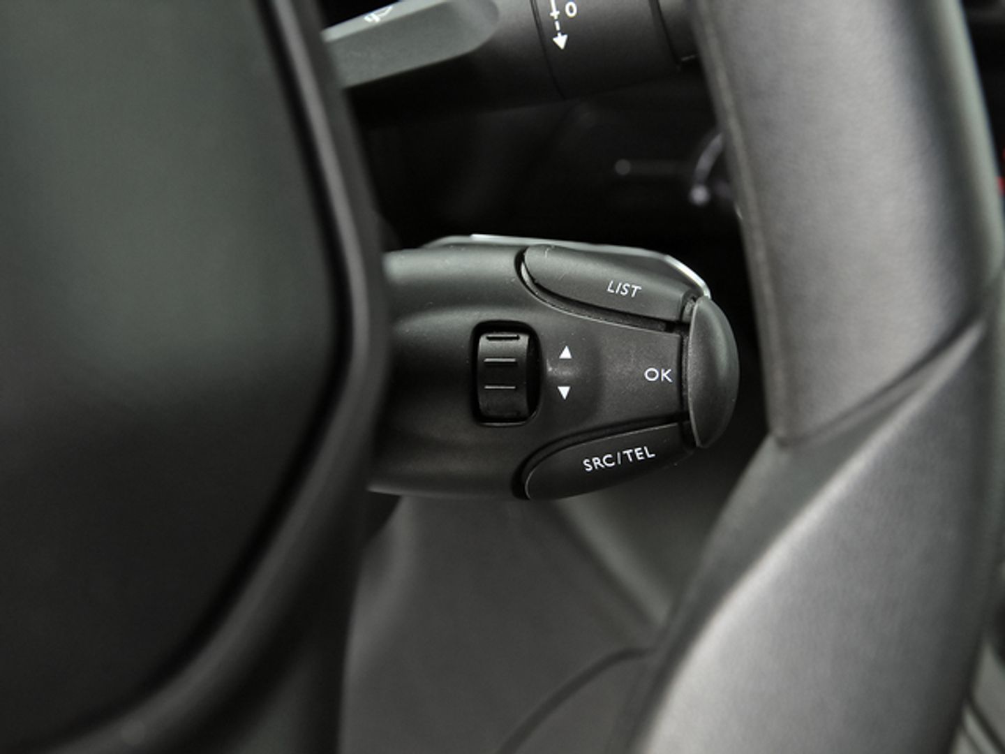 Peugeot Rifter BlueHDi 100 Active Pack Standard 73 kW (100 CV)
