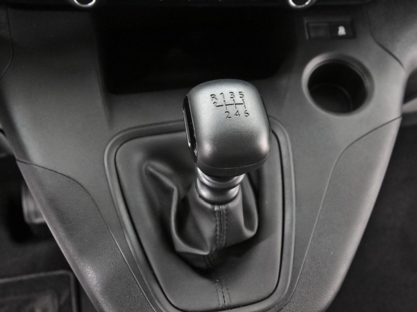 Peugeot Rifter BlueHDi 100 Active Pack Standard 73 kW (100 CV)