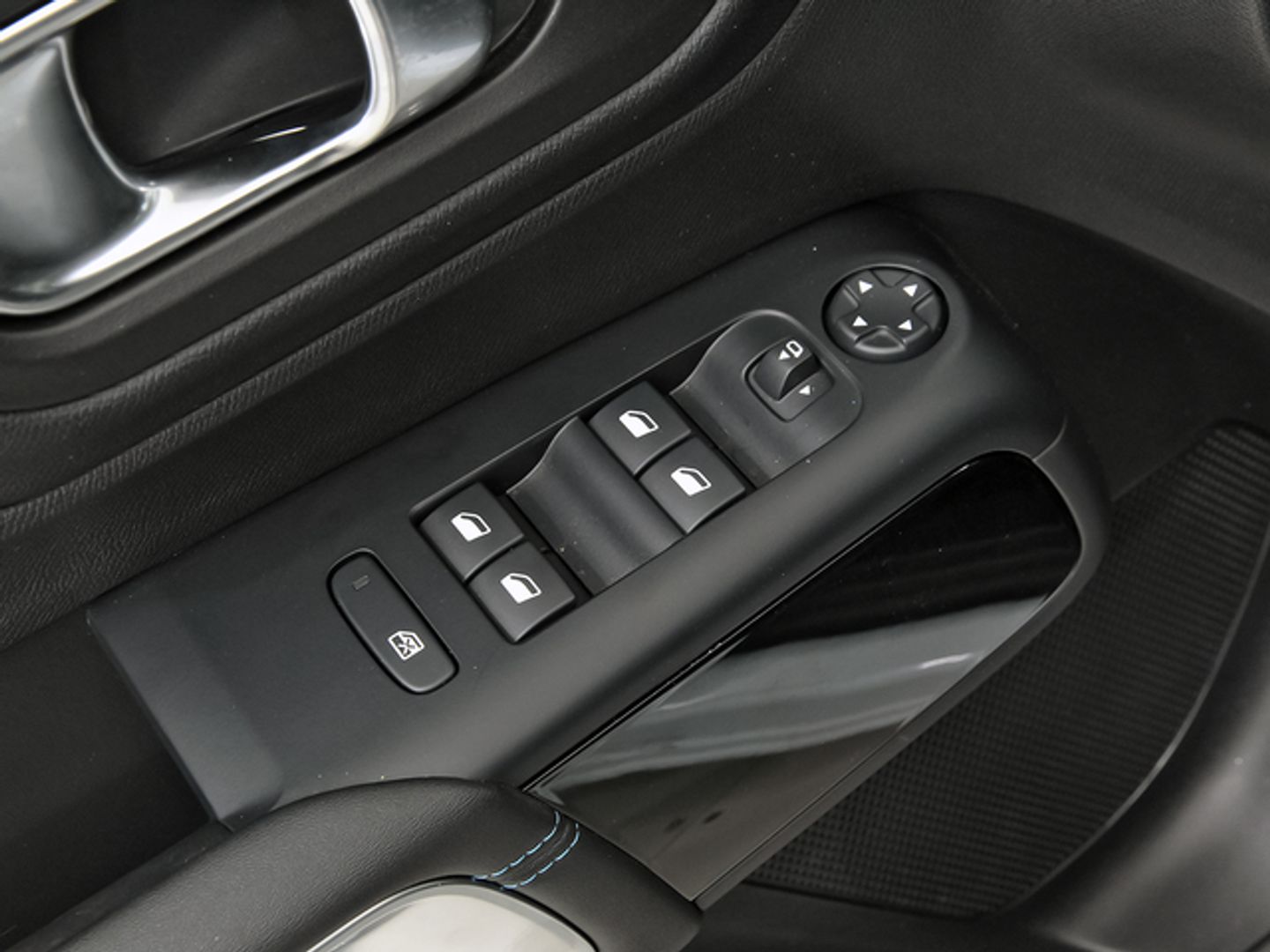 Citroen C5 Aircross Hybrid Plus e-DCS6 100 kW (136 CV)