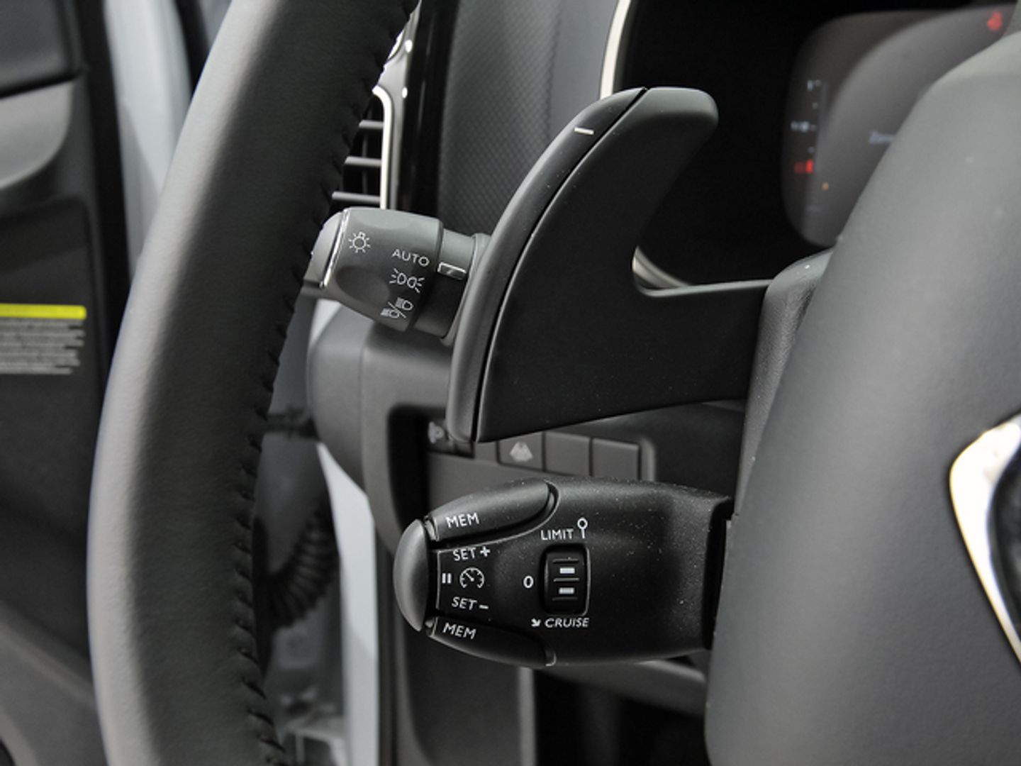 Citroen C5 Aircross Hybrid Plus e-DCS6 100 kW (136 CV)