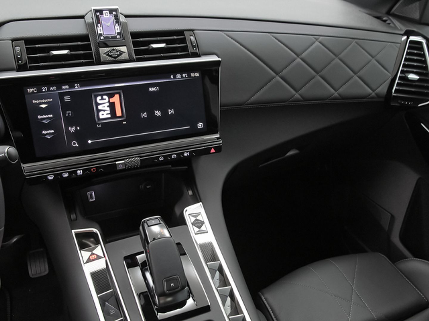 DS DS7 BlueHDi 130 Rivoli Auto 96 kW (130 CV)