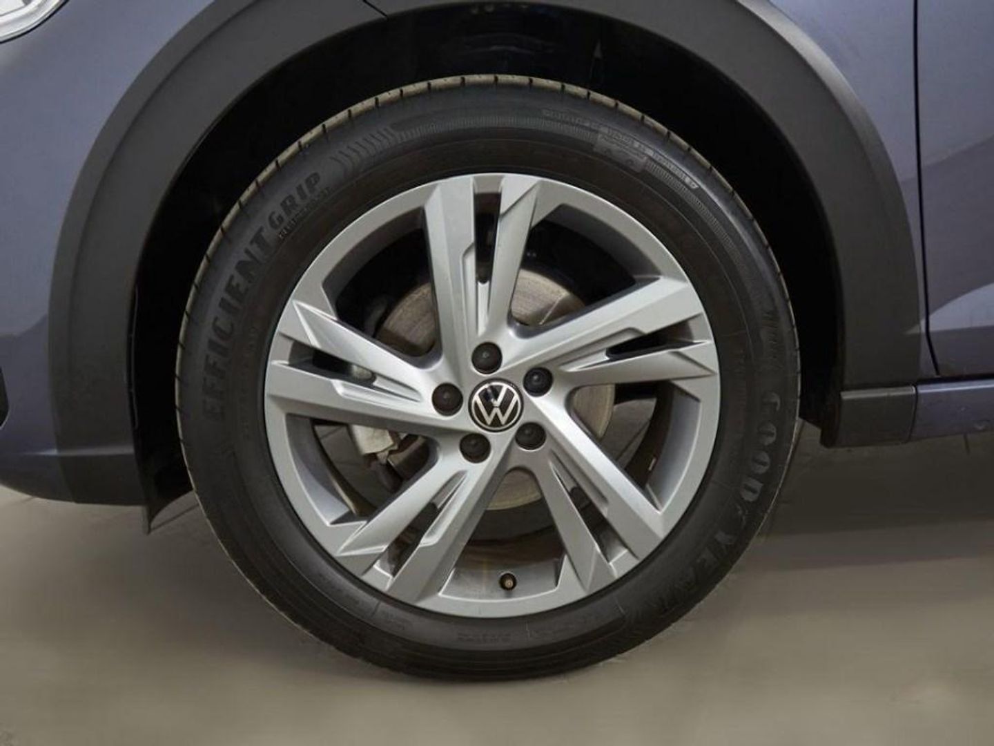 Volkswagen Taigo R-Line 1.0 TSI 85 kW (115 CV)