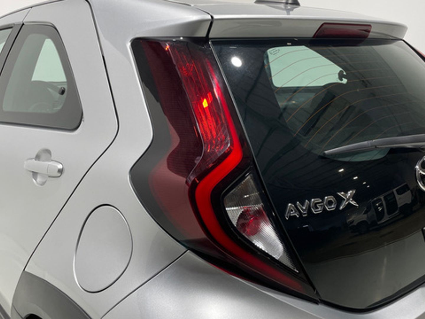 Toyota Aygo X Cross 1.0 VVT-I Play 53 kW (72 CV)