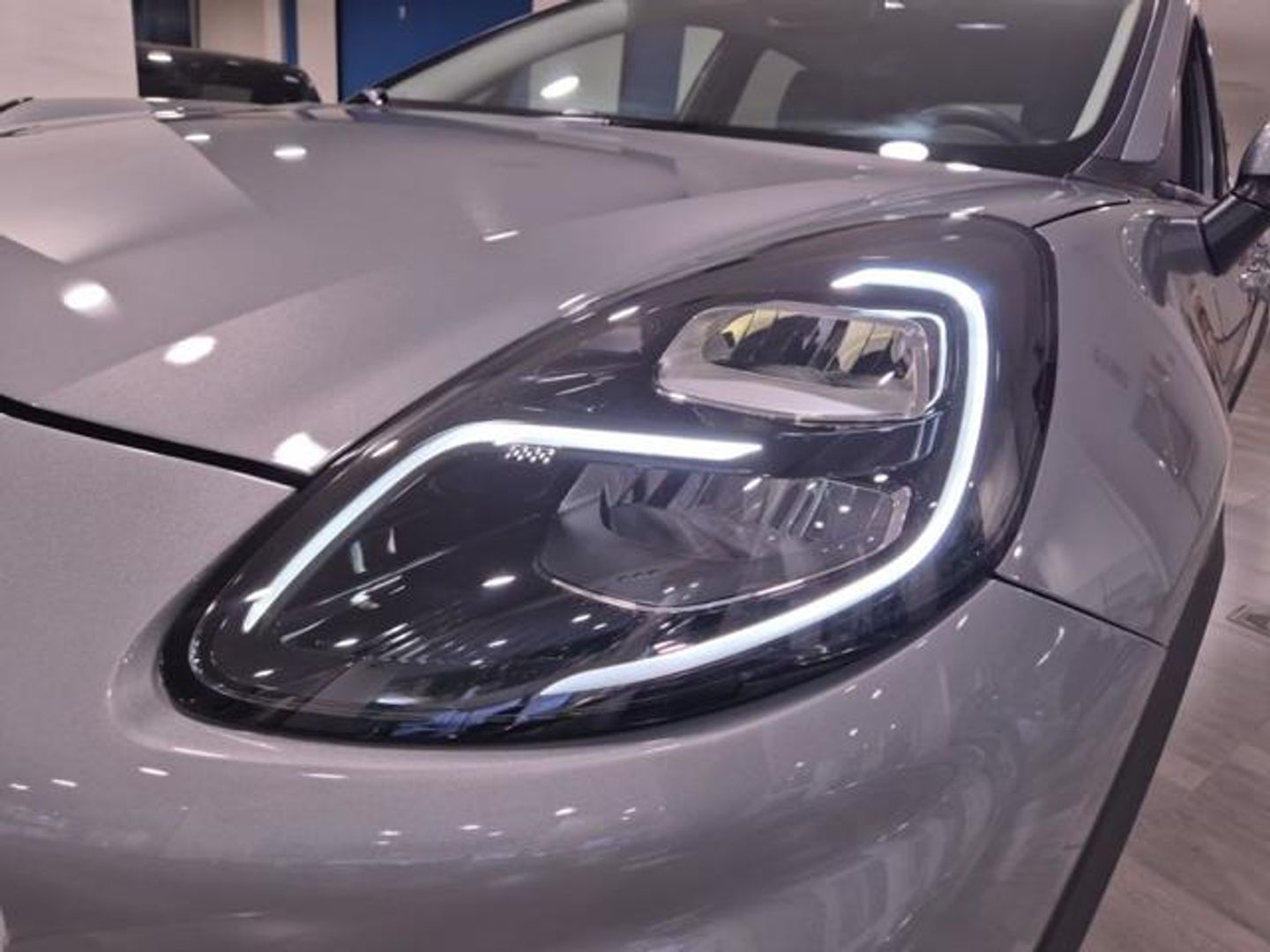 Ford Puma 1.0 EcoBoost MHEV Titanium X Auto 114 kW (155 CV)