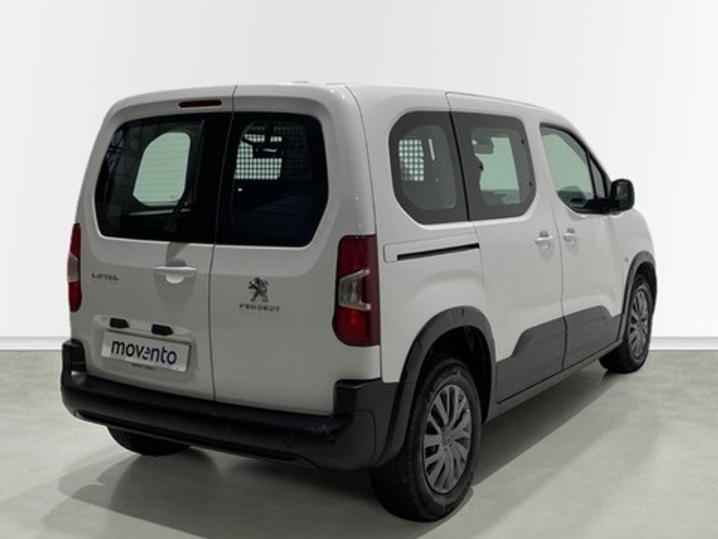 Peugeot Rifter Active Pack Business Standard BlueHDi 73 kW (100 CV)