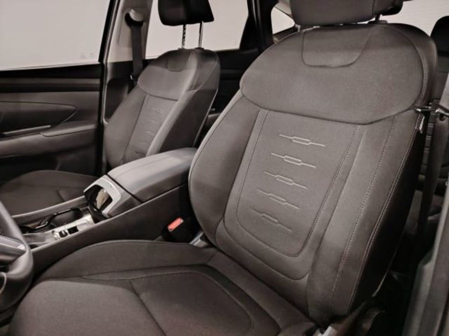 Hyundai Tucson 1.6 TGDI 48V Tecno Sky DCT 110 kW (150 CV)