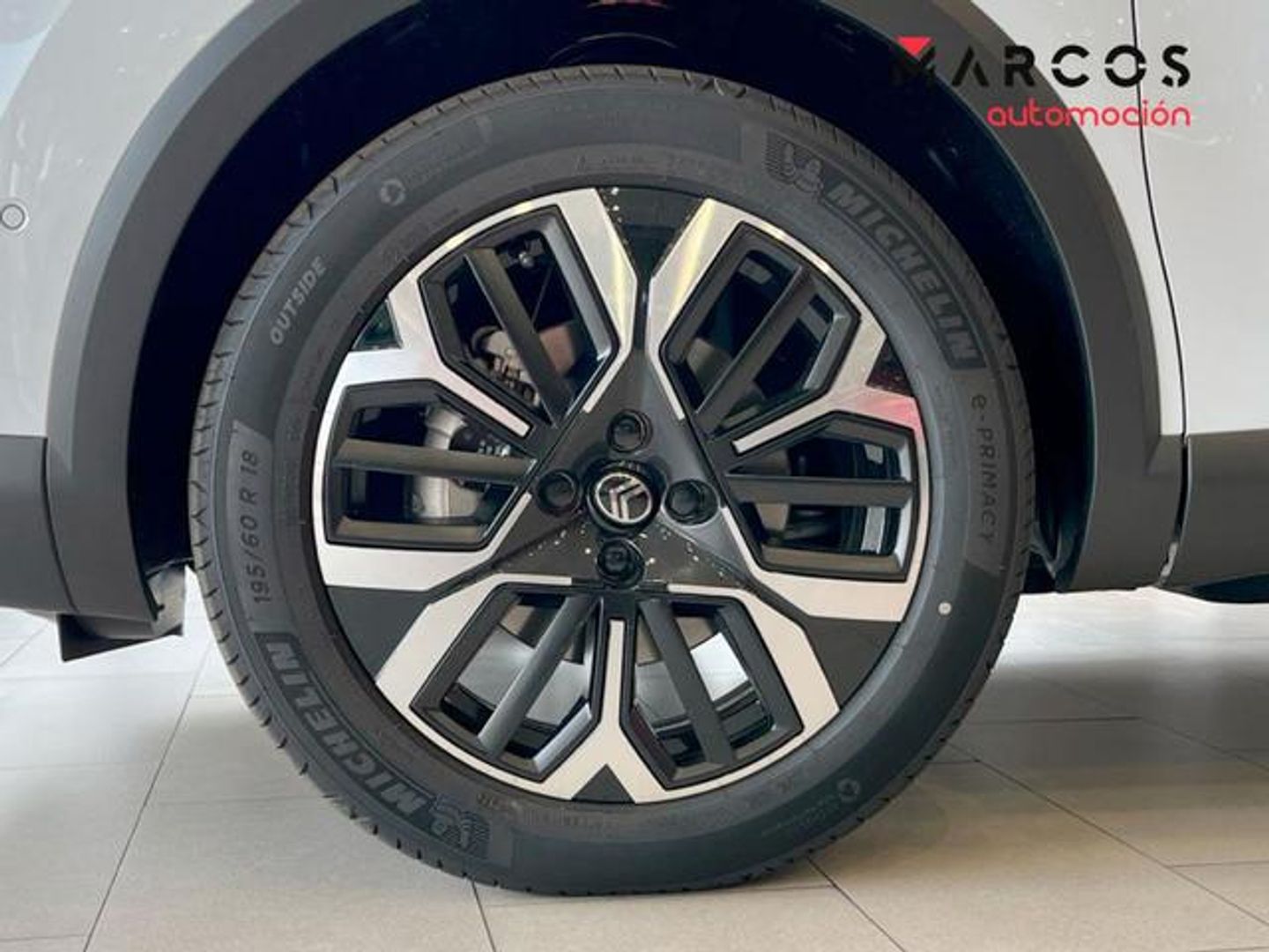 Citroen C4 Hybrid 145  Business Edition e-DCS6 07 kW (145 CV)