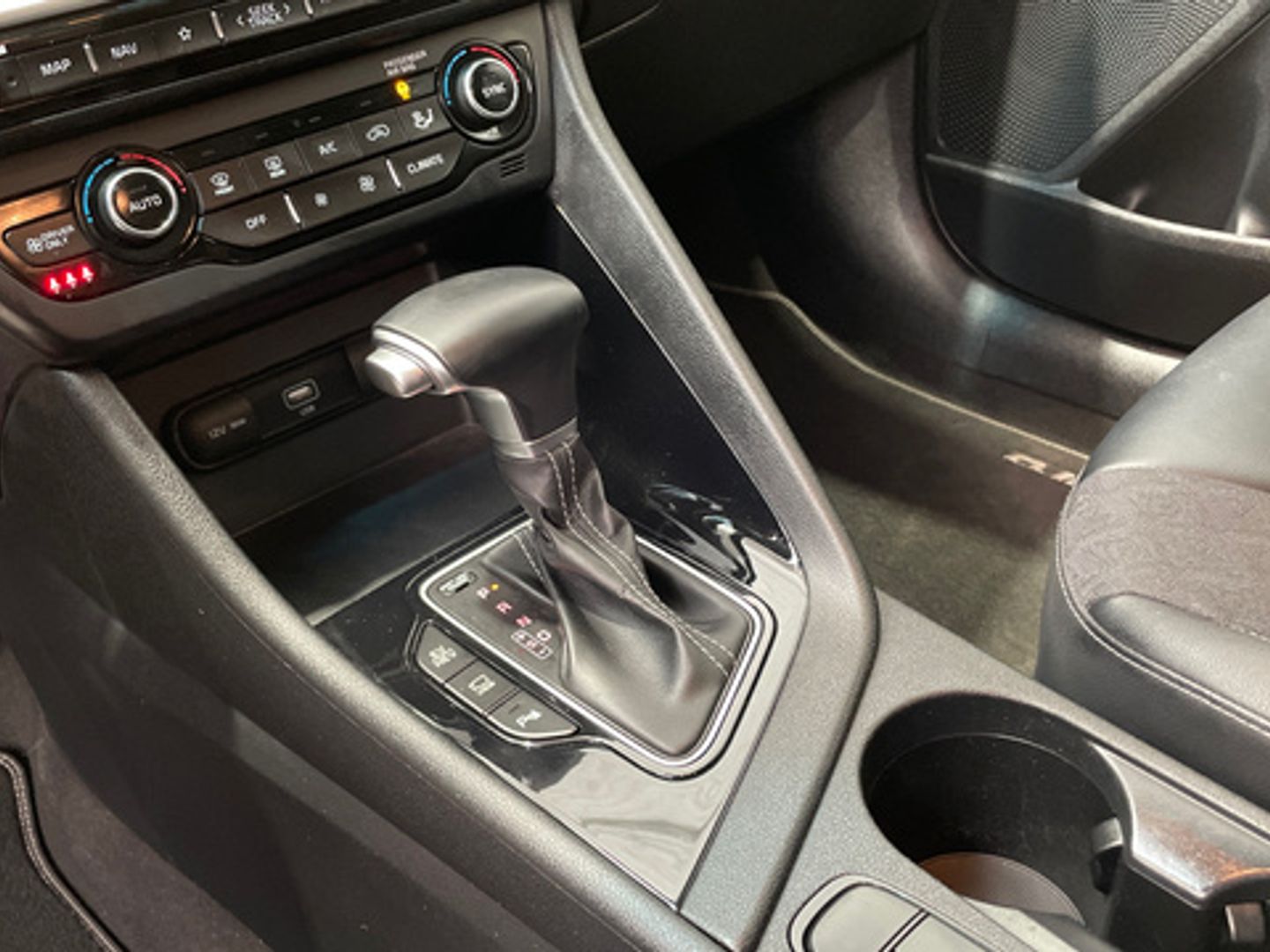 Kia Niro 1.6 GDi PHEV Drive 104 kW (141 CV)