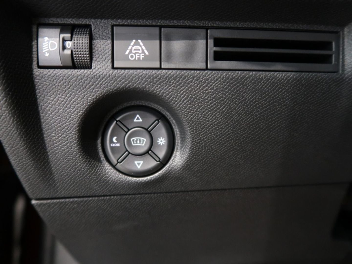 Citroen ë-C4 eléctrico 50KWh Shine 100 kW (136 CV)