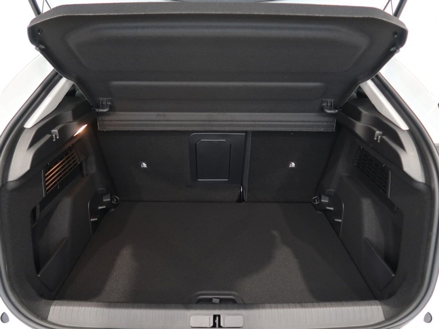 Citroen ë-C4 eléctrico 50KWh Shine 100 kW (136 CV)