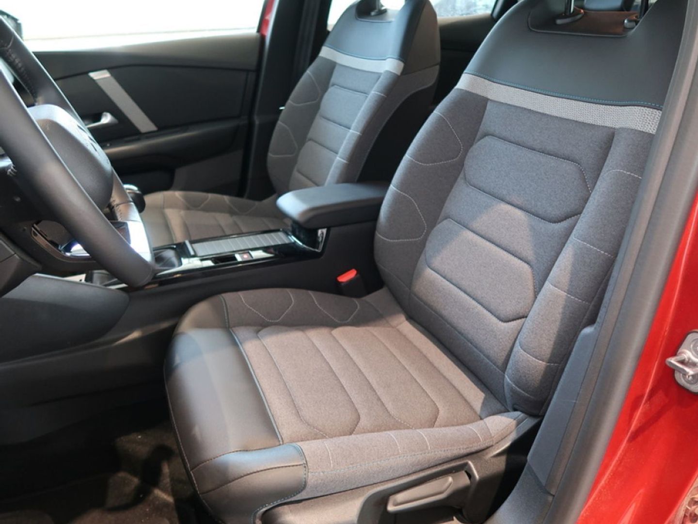 Citroen C4 PureTech 130 S&S Plus 96 kW (131 CV)
