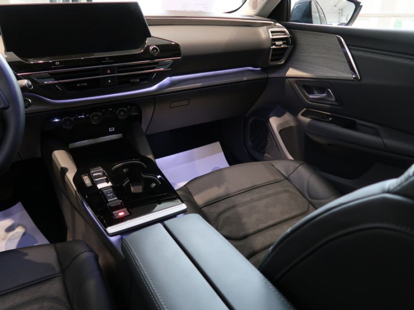 Citroen C5 X PureTech 180 S&S Shine EAT8 132 kW (180 CV)