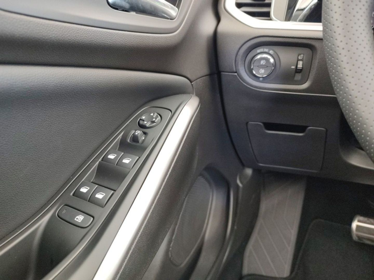 Opel Grandland 1.6 Turbo PHEV GSe Auto 221 kW (300 CV)