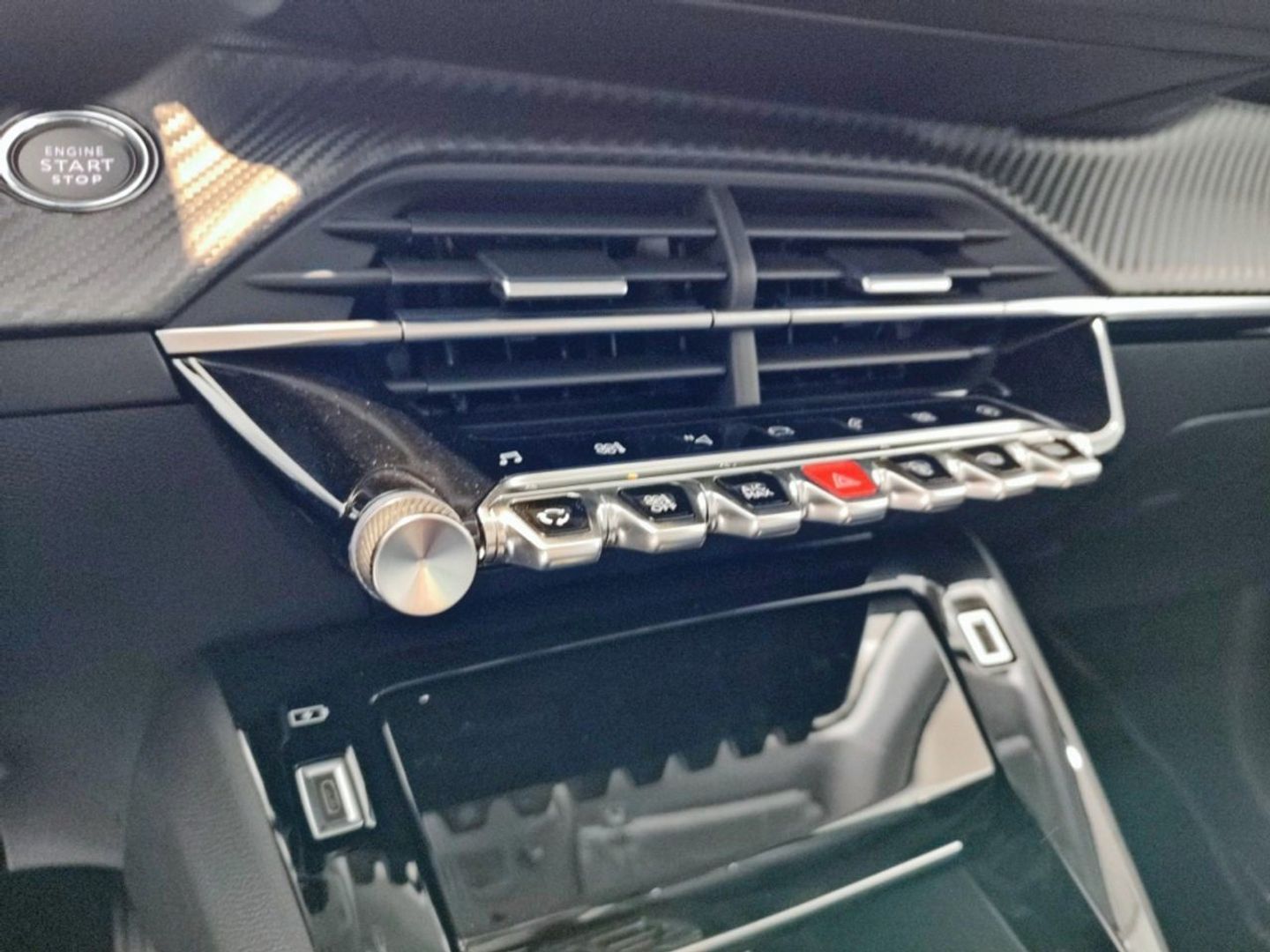 Peugeot e-208 Eléctrico Allure Pack 100 kW (136 CV)
