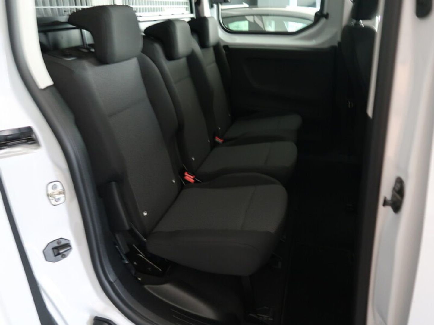 Peugeot Rifter Active Business Standard BlueHDi 73 kW (100 CV)