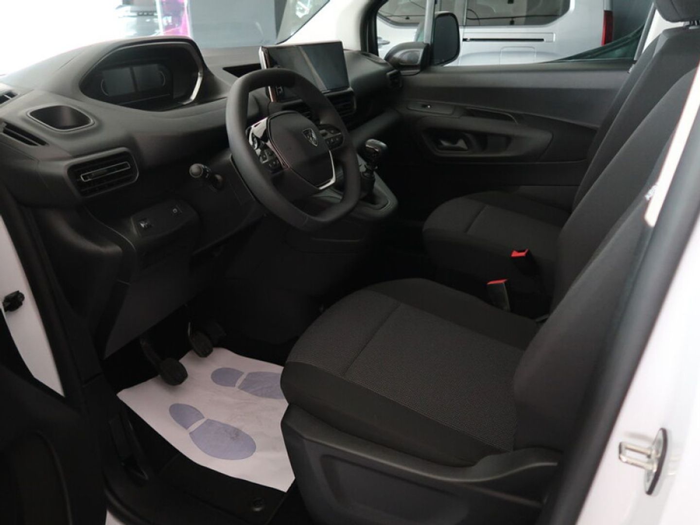 Peugeot Rifter Active Business Standard BlueHDi 73 kW (100 CV)