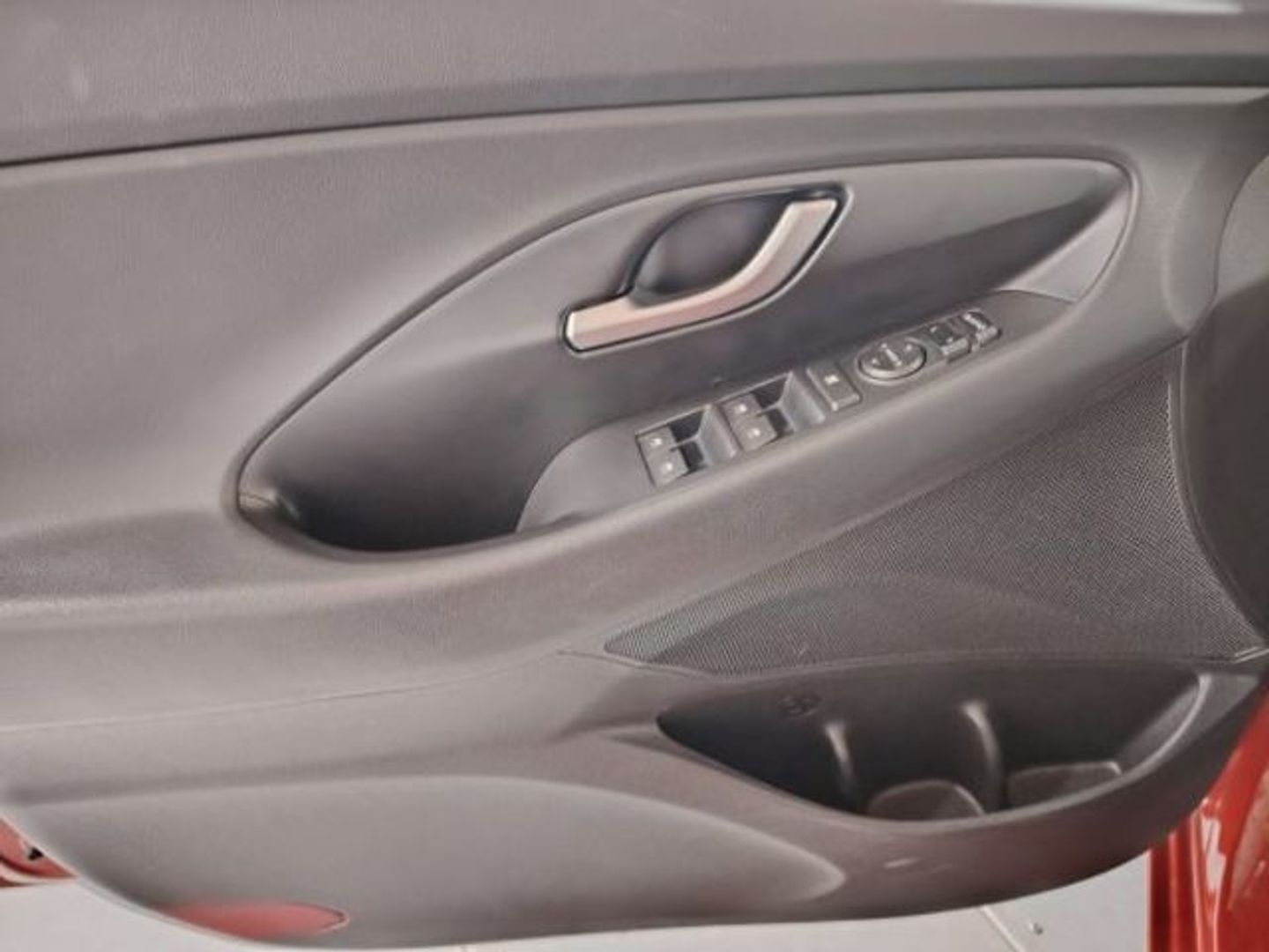 Hyundai i30 Fastback 1.0 TGDI Essence 88 kW (120 CV)
