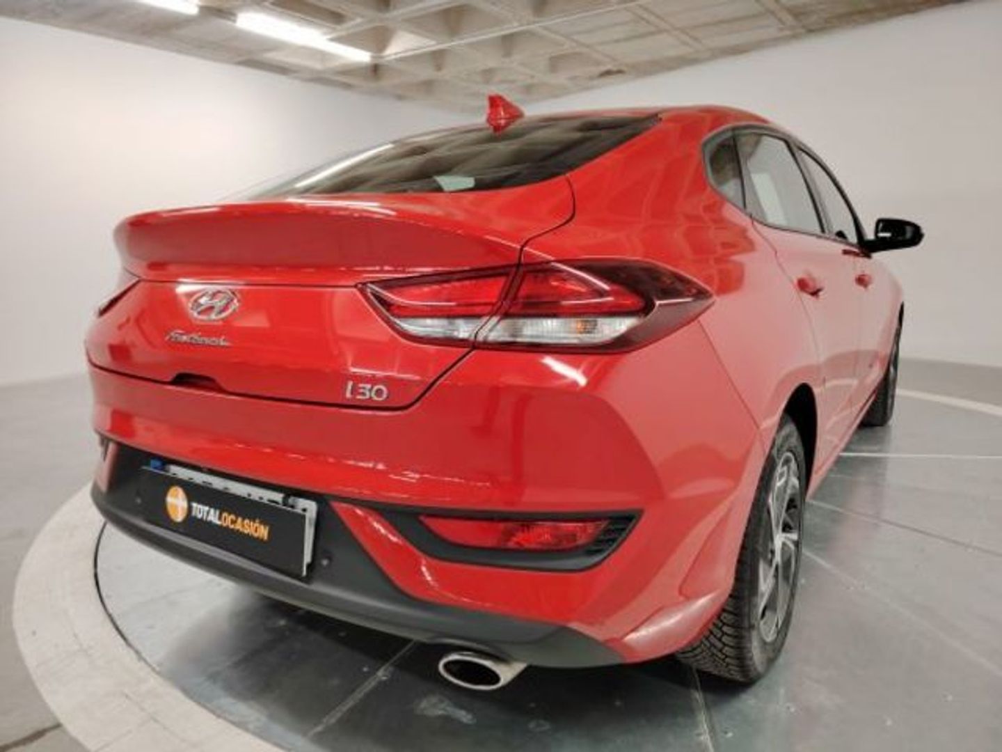 Hyundai i30 Fastback 1.0 TGDI Essence 88 kW (120 CV)