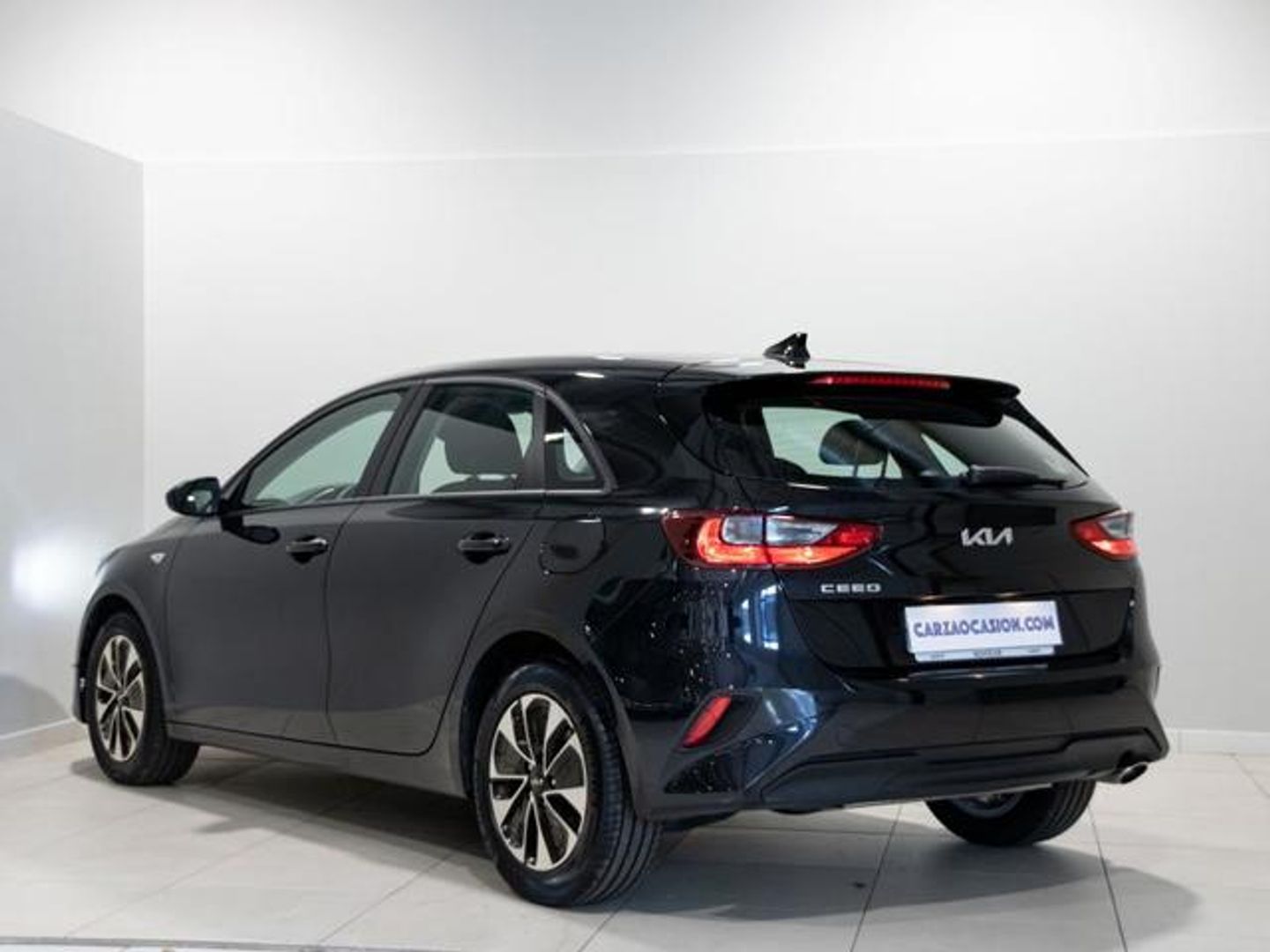 Kia Ceed 1.0 T-GDi Concept 74 kW (100 CV)