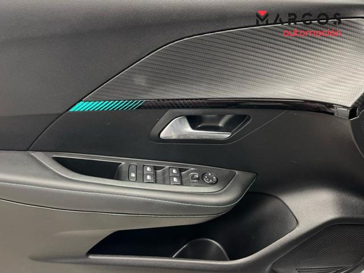 Peugeot e-208 Eléctrico Allure Pack 100 kW (136 CV)