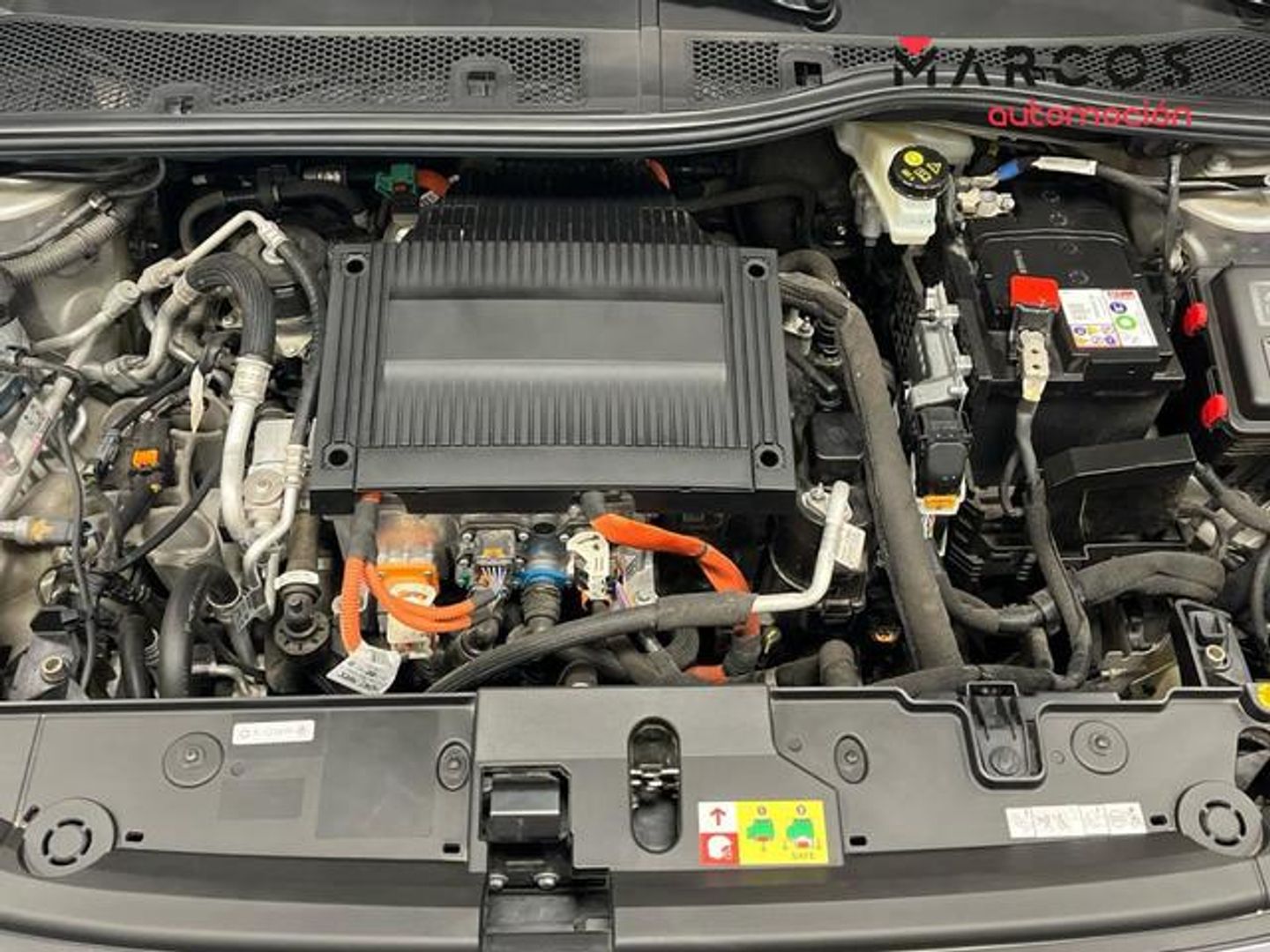 Peugeot e-208 Eléctrico Allure Pack 100 kW (136 CV)