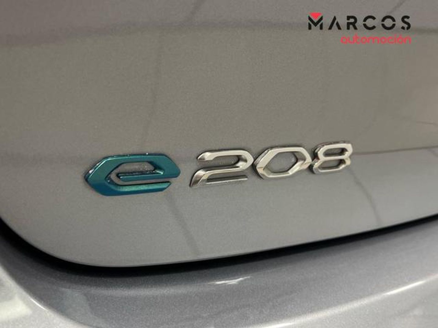 Peugeot e-208 Eléctrico Allure Pack 100 kW (136 CV)