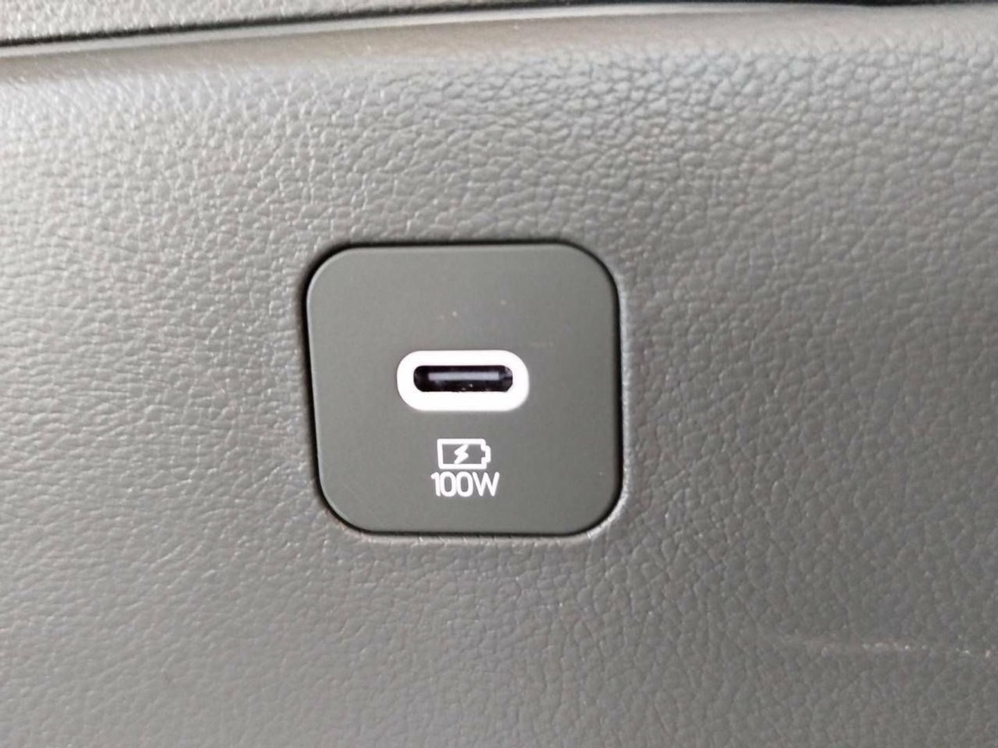 Hyundai Ioniq 9 110kWh AWD Energy 230 kW (313 CV)