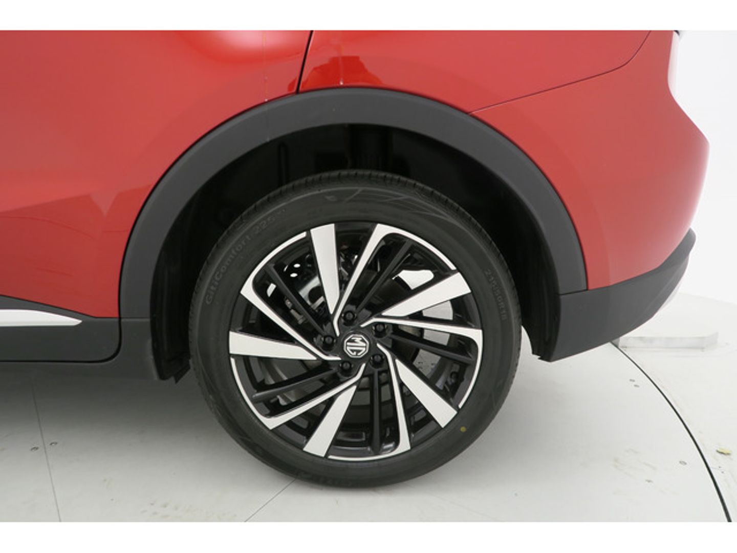 MG ZS 1.5 Hybrid Luxury 145 kW (197 CV)