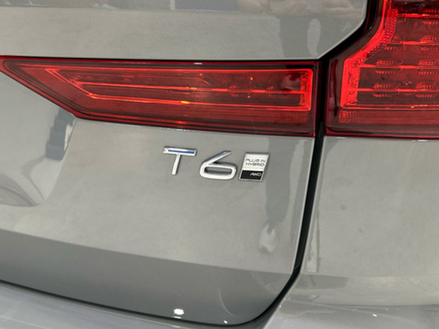 Volvo XC60 T6 Recharge Core AWD Auto 257 kW (350 CV)