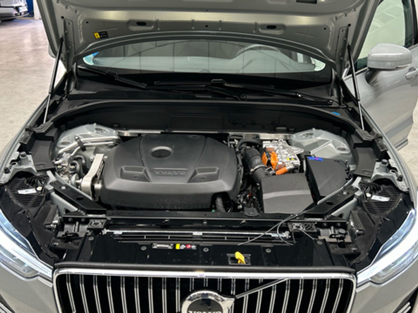 Volvo XC60 T6 Recharge Core AWD Auto 257 kW (350 CV)