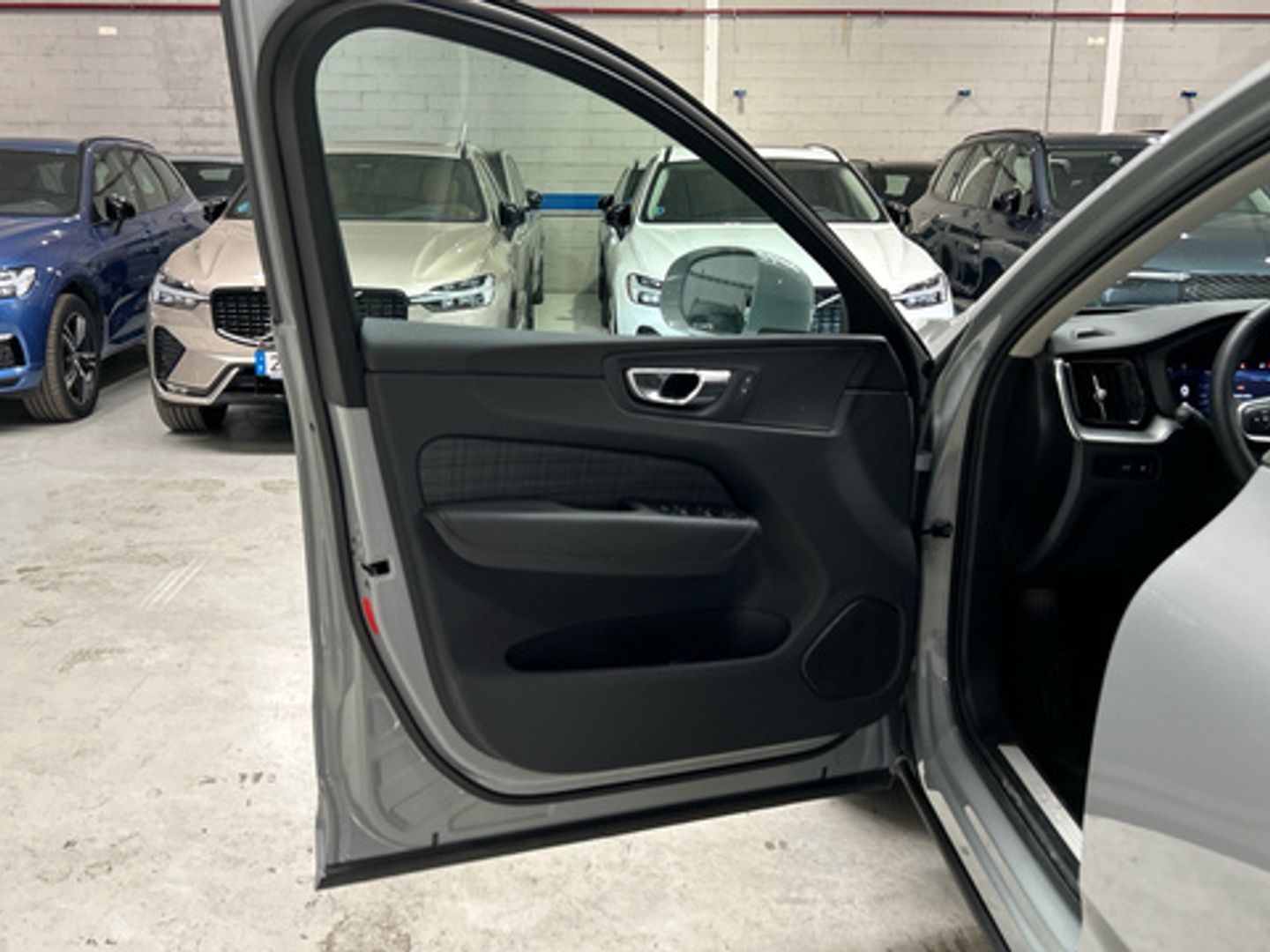 Volvo XC60 T6 Recharge Core AWD Auto 257 kW (350 CV)