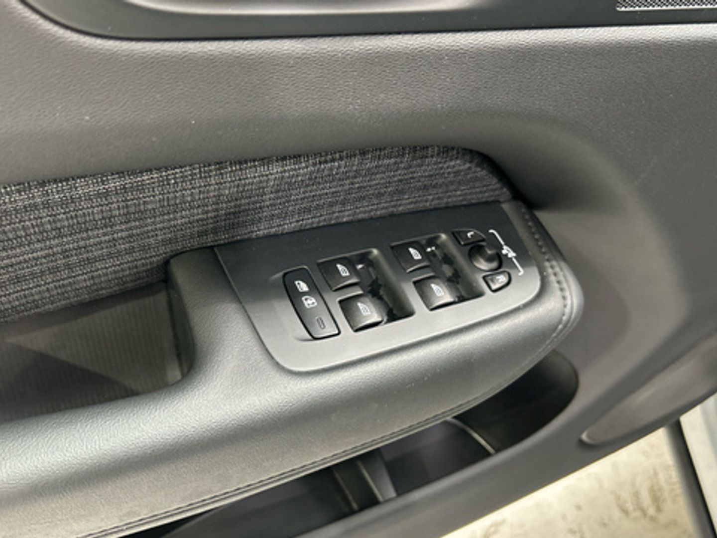 Volvo XC60 T6 Recharge Core AWD Auto 257 kW (350 CV)