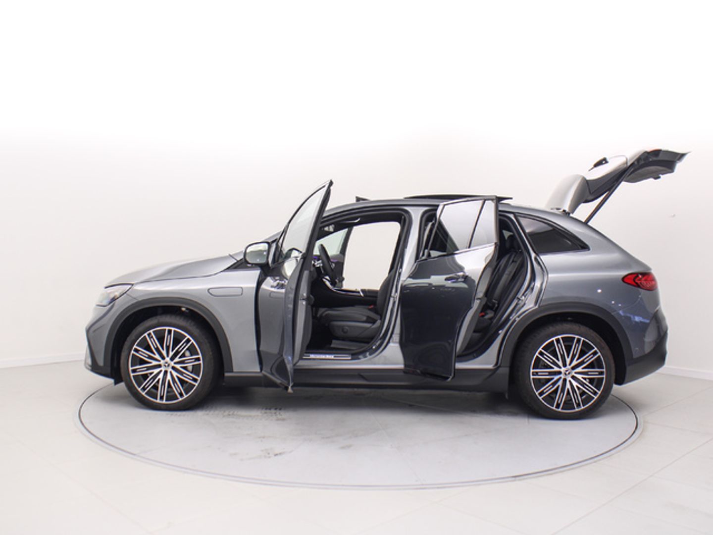 Mercedes-Benz EQE SUV 350+ 215 kW (292 CV)