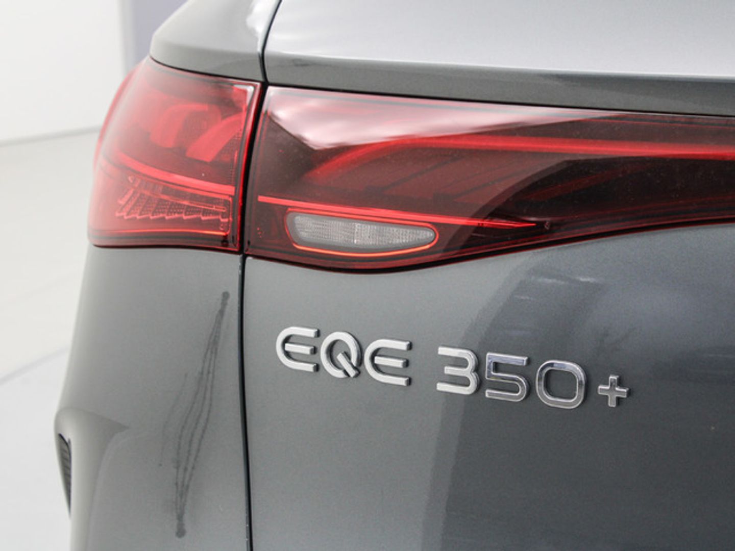 Mercedes-Benz EQE SUV 350+ 215 kW (292 CV)