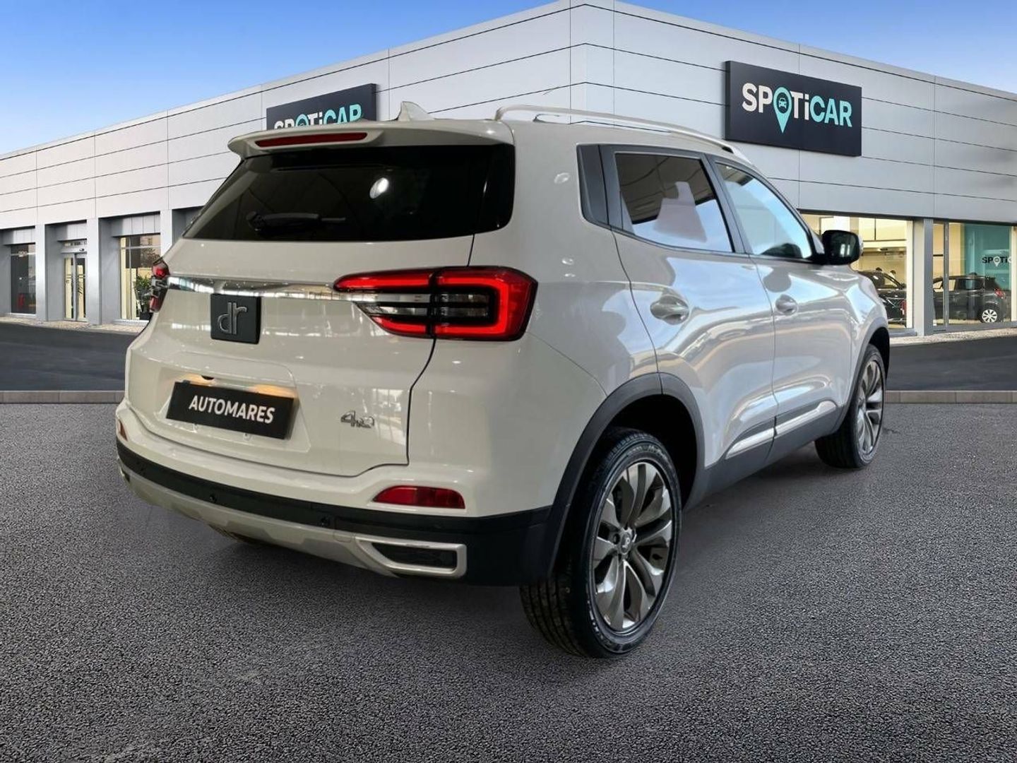 DR AUTOMOBILES DR4 1.5 85 kW (116 CV)