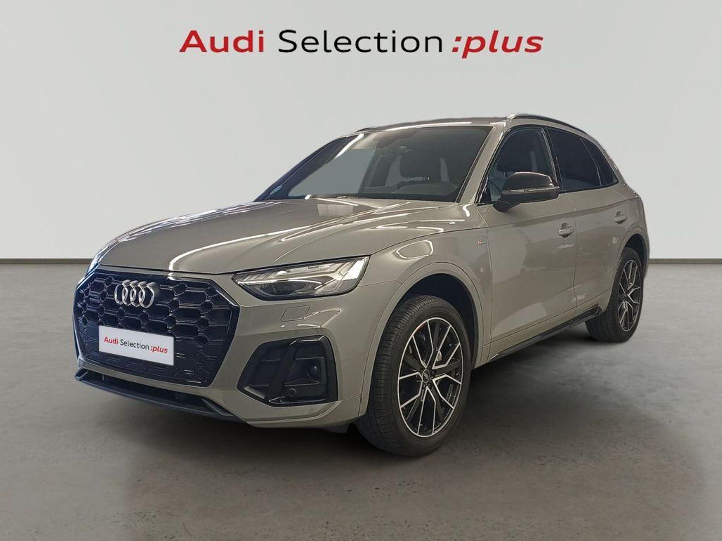 Audi Q5 Black line 40 TDI quattro-ultra 150 kW (204 CV) Gris SUV