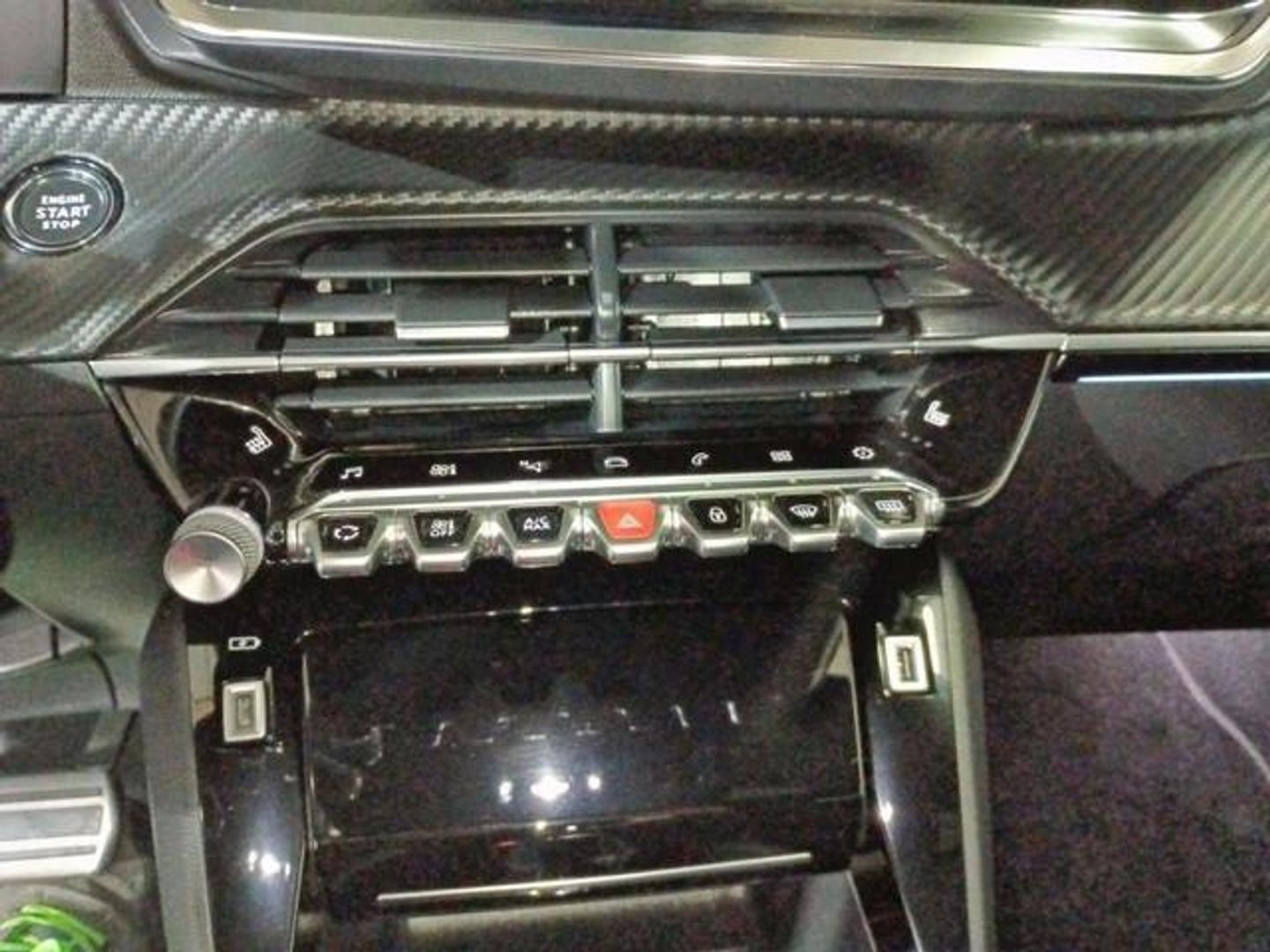Peugeot 208 PureTech 130 GT Pack EAT8 96 kW (130 CV)